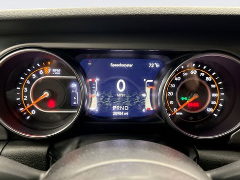 Used 2022 Jeep Wrangler Unlimited Sport AWD/4WD image 13