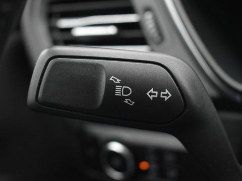 Used 2024 Ford Escape Platinum AWD/4WD image 23