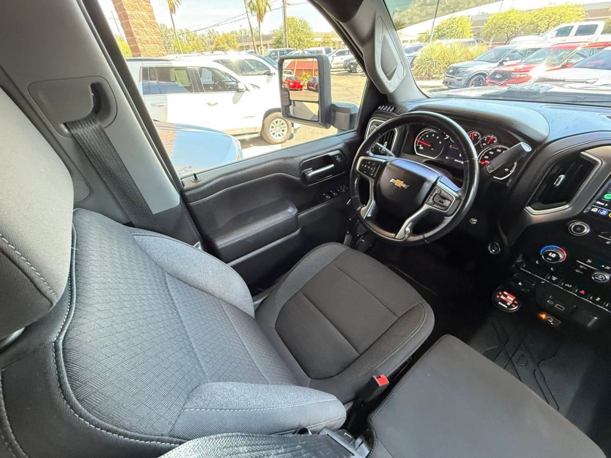 Used 2022 Chevrolet Silverado 3500 LT w/ Convenience Package AWD/4WD image 48