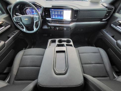 Used 2025 Chevrolet Silverado 1500 LT image 25