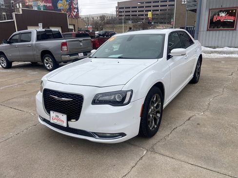 Used 2016 Chrysler 300 S w/ 300S Premium Group image 3