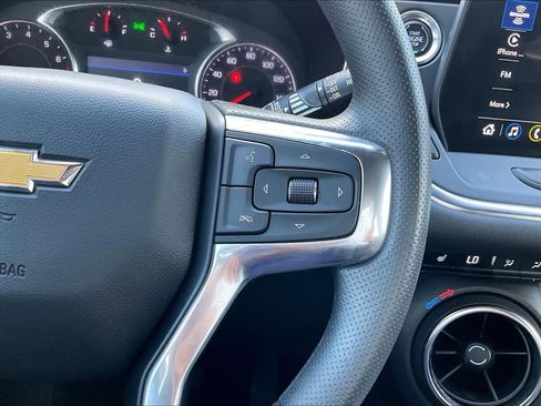 Used 2024 Chevrolet Blazer LT FWD image 24