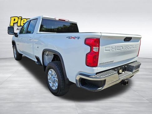 Used 2020 Chevrolet Silverado 3500 LT AWD/4WD image 4