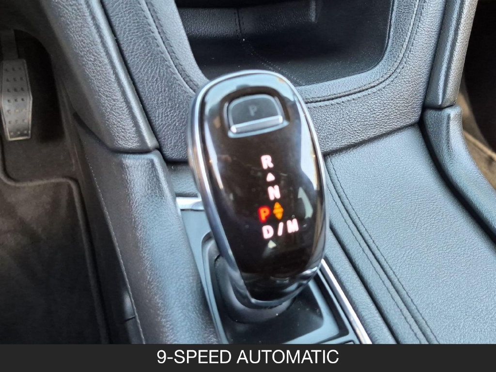 Used 2020 Cadillac XT6 Premium Luxury AWD/4WD image 21