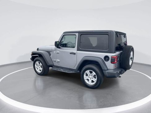 Used 2020 Jeep Wrangler Sport image 6