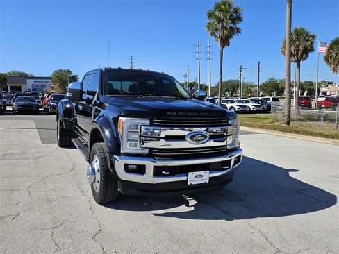 Used 2017 Ford F450 Lariat w/ Lariat Ultimate Package image 2