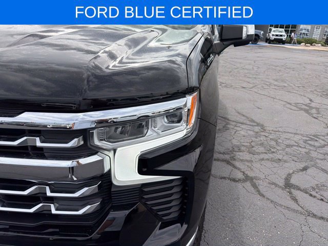 Used 2022 Chevrolet Silverado 1500 LTZ w/ LTZ Premium Package AWD/4WD image 18