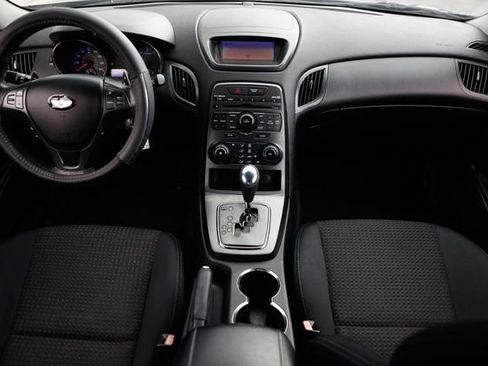 Used 2011 Hyundai Genesis 2.0T image 26