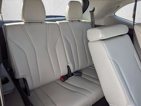 Used 2025 Acura MDX FWD w/ Technology Package image 21
