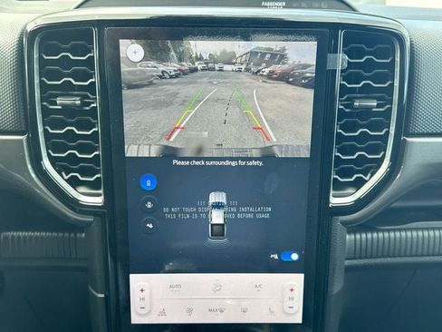 New 2025 Ford Ranger XLT w/ Equipment Group 301A High image 17