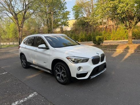 Used 2016 BMW X1 xDrive28i image 5