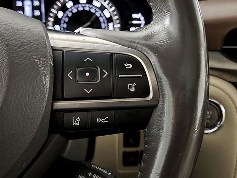 Used 2017 Lexus LX 570 4WD w/ Luxury Package image 26