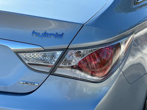 Used 2013 Hyundai Sonata Limited w/ Panoramic Sunroof Pkg FWD image 36