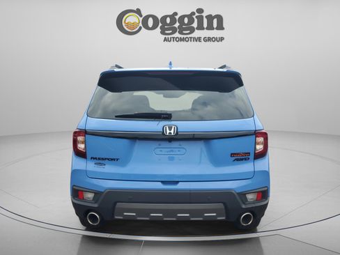 Certified 2024 Honda Passport TrailSport image 4