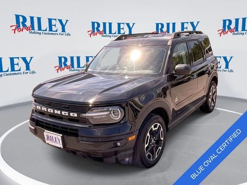Used 2023 Ford Bronco Sport Outer Banks w/ Tech Package AWD/4WD image 1