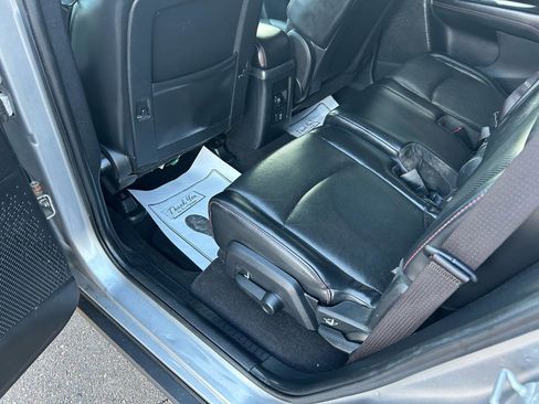 Used 2017 Dodge Journey GT w/ Driver Convenience Group image 9