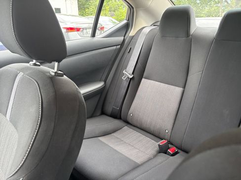 Used 2025 Nissan Sentra SV FWD image 33