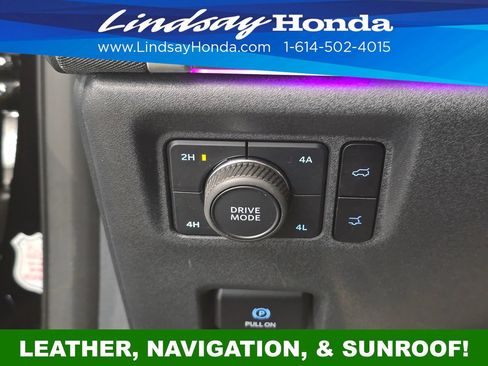 Used 2025 Ford Expedition Max Platinum AWD/4WD image 20