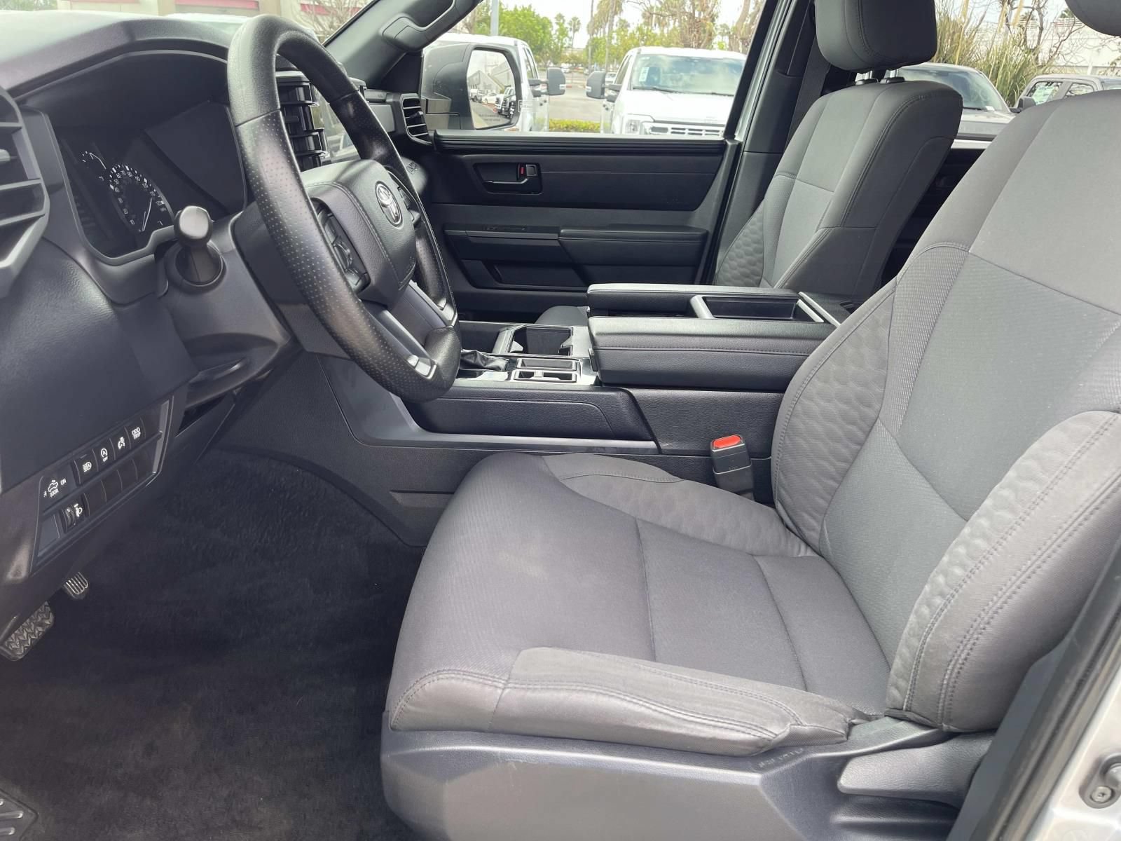 Used 2025 Toyota Tundra SR AWD/4WD image 15
