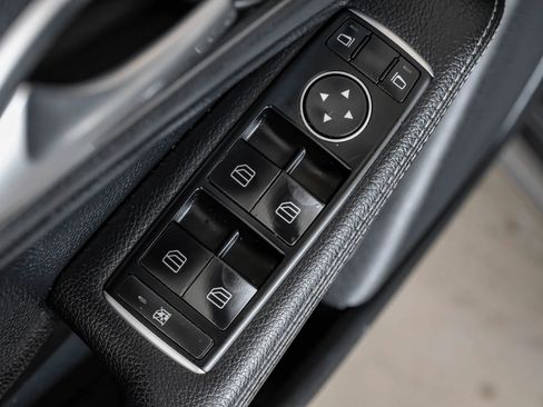 Used 2016 Mercedes-Benz CLA 250 4MATIC w/ Premium 1 Package image 39