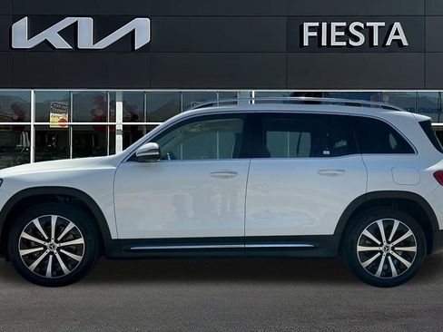 Used 2021 Mercedes-Benz GLB 250 image 4