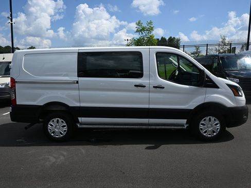 Used 2025 Ford Transit 250 Low Roof w/ Exterior Upgrade Package RWD image 21