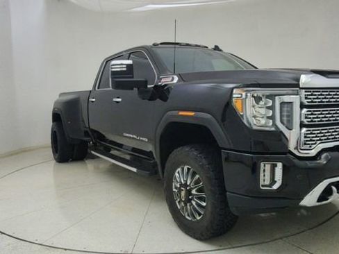 Used 2020 GMC Sierra 3500 Denali w/ Denali Ultimate Package image 66