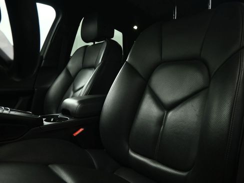 Used 2017 Porsche Macan S AWD/4WD image 52