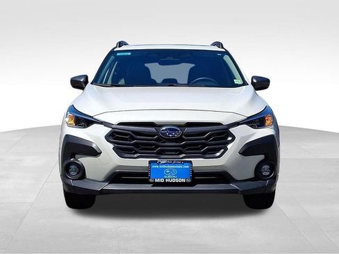 Used 2024 Subaru Crosstrek 2.0i Premium AWD/4WD image 2