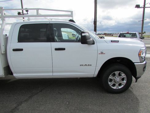 Used 2023 RAM 3500 Big Horn w/ Level 1 Equipment Group image 6