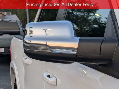 Used 2025 RAM 1500 Laramie AWD/4WD image 12