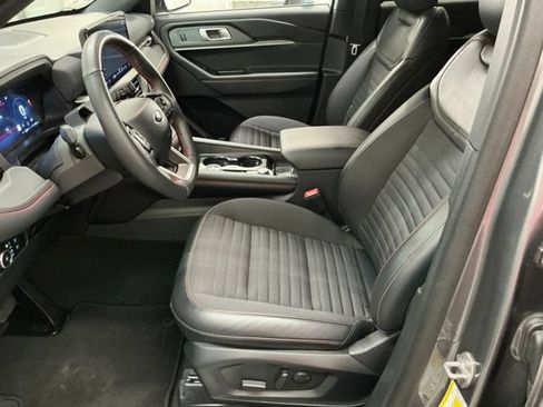 Used 2025 Ford Explorer ST-Line AWD/4WD image 15