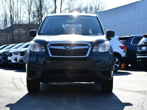 Used 2017 Subaru Forester 2.5i w/ Alloy Wheel Package image 2