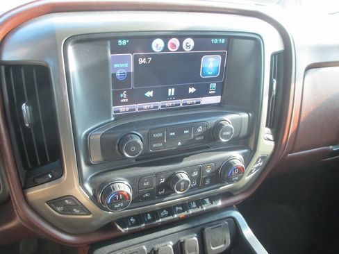 Used 2015 Chevrolet Silverado 3500 High Country w/ Duramax Plus Package image 29