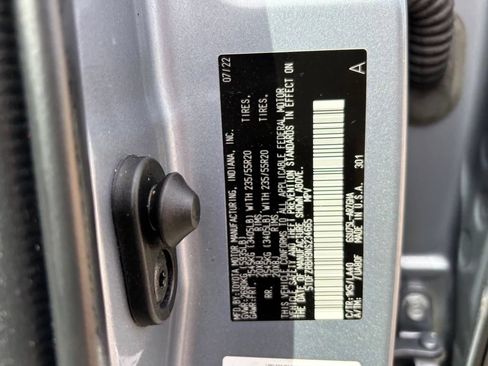 Used 2022 Toyota Highlander Platinum AWD/4WD image 16