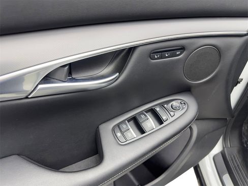 Used 2024 INFINITI QX50 Luxe image 31