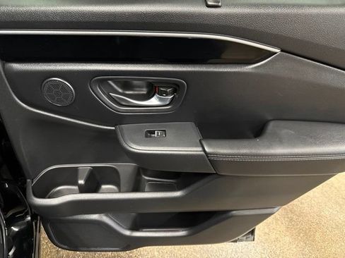 Used 2025 Honda Pilot EX-L image 26