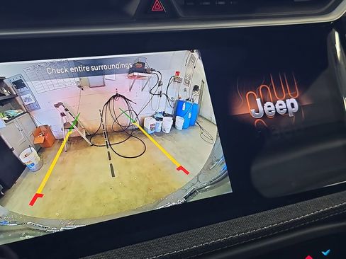 New 2026 Jeep Cherokee Laredo AWD/4WD image 23