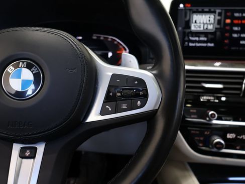 Used 2023 BMW 540i w/ M Sport Package RWD image 25