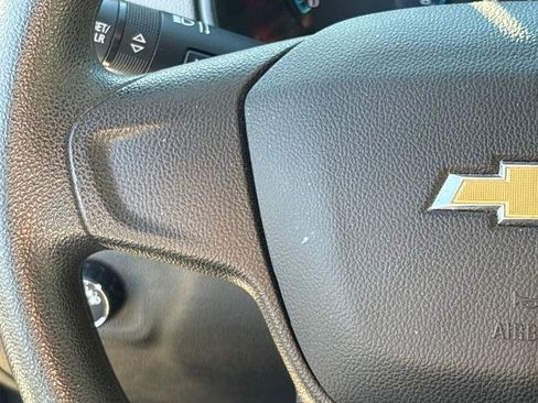 Used 2017 Chevrolet Colorado W/T image 18