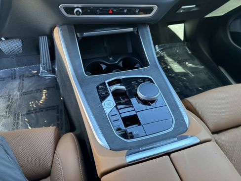 Certified 2025 BMW X5 sDrive40i w/ Parking Assistance Package image 27