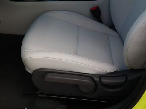 Used 2026 Hyundai Kona SE image 14