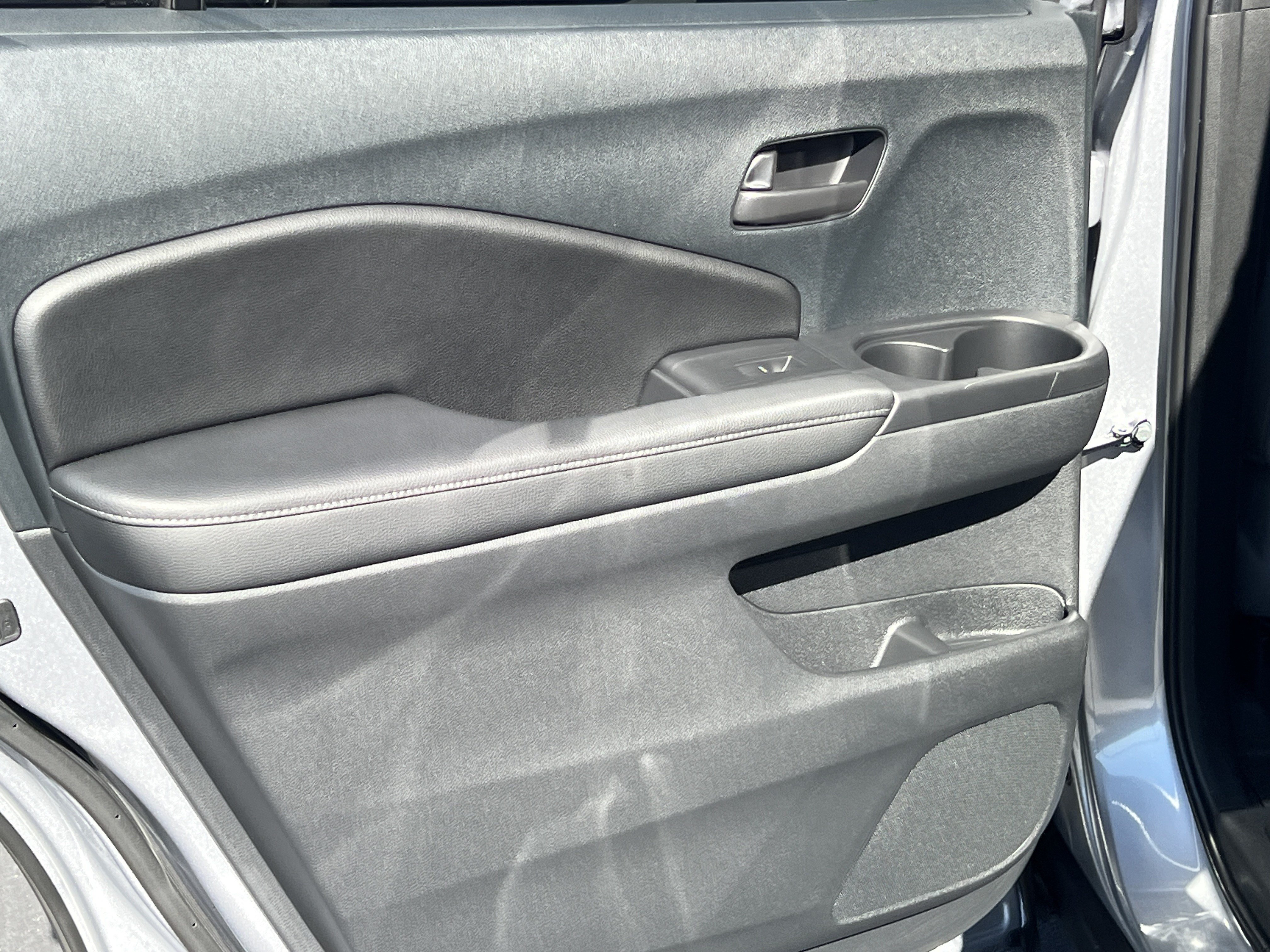Used 2023 Honda Passport EX-L image 27