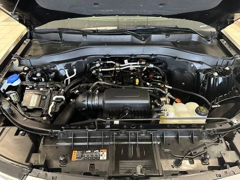 Used 2023 Ford Explorer XLT w/ Equipment Group 202A image 30