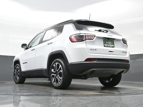 Used 2023 Jeep Compass Limited AWD/4WD image 29