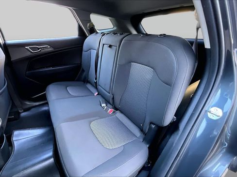 Used 2023 Kia Sportage LX FWD image 20