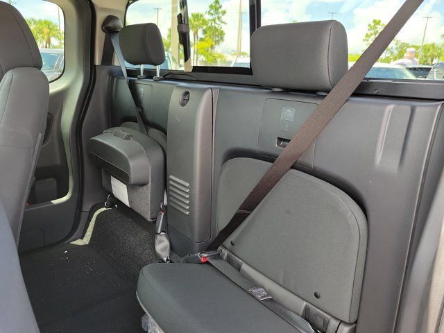 Certified 2026 Nissan Frontier S RWD image 11