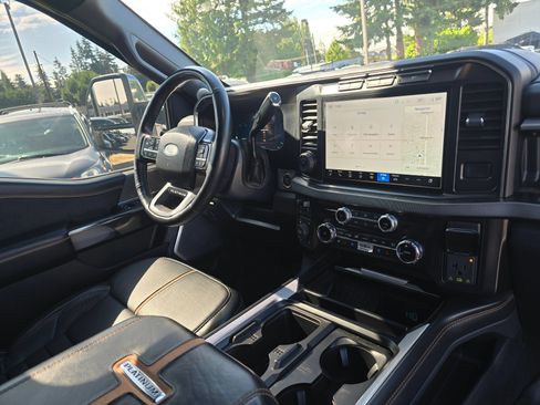 Used 2024 Ford F350 Platinum AWD/4WD image 10