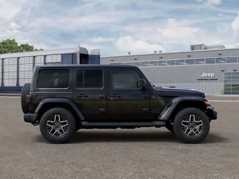 New 2026 Jeep Wrangler Unlimited Sahara AWD/4WD image 21
