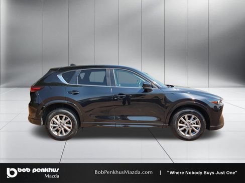 Used 2025 MAZDA CX-5 AWD 2.5 S w/ Preferred Package image 24
